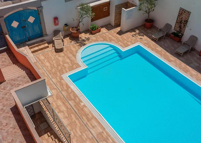 Cristal Blu In *