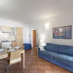 Cristal Blu In Διαμέρισμα *